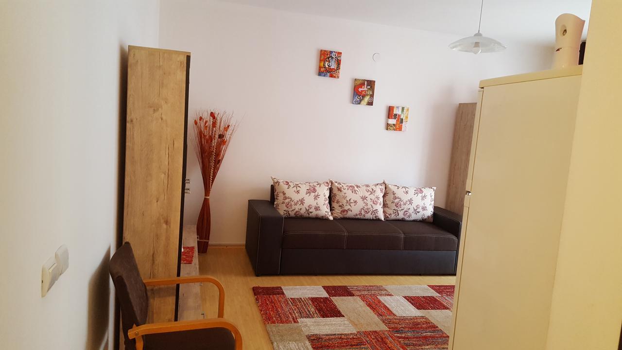 Apartament Maria Floresti  Ngoại thất bức ảnh